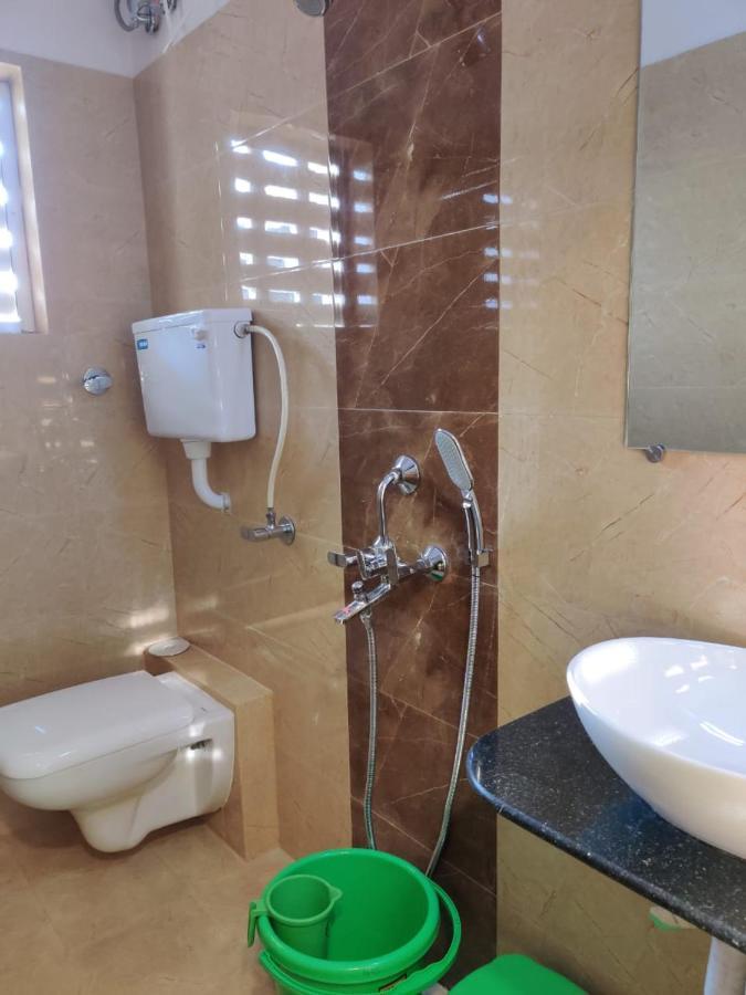 Hotel Surya Grande Kudal  Eksteriør billede